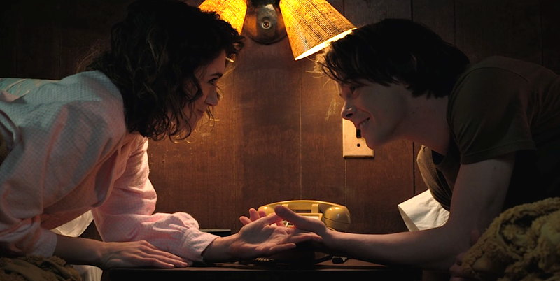 Natalia Dyer, Charlie Heaton (Screenshot: Stranger Things)